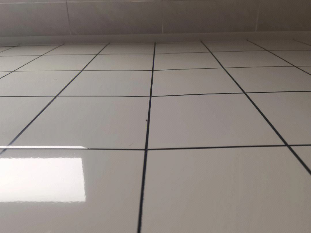 墙砖空鼓怎么灌浆(瓷砖空鼓灌胶水有用吗) 墙砖空鼓怎么灌浆(瓷砖空鼓灌胶水有用吗)